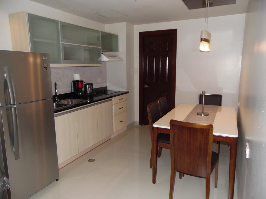 Avalon Condominium Cebu Camera foto