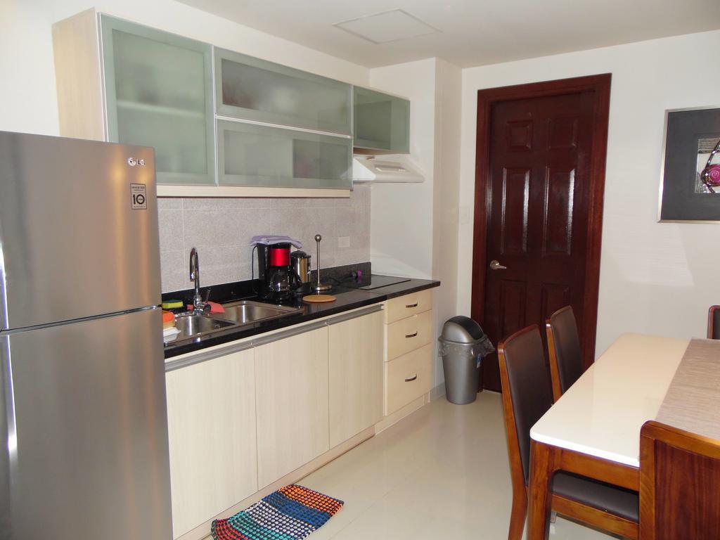 Avalon Condominium Cebu Camera foto